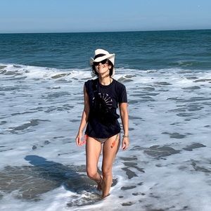 Meet your Posher, Nura